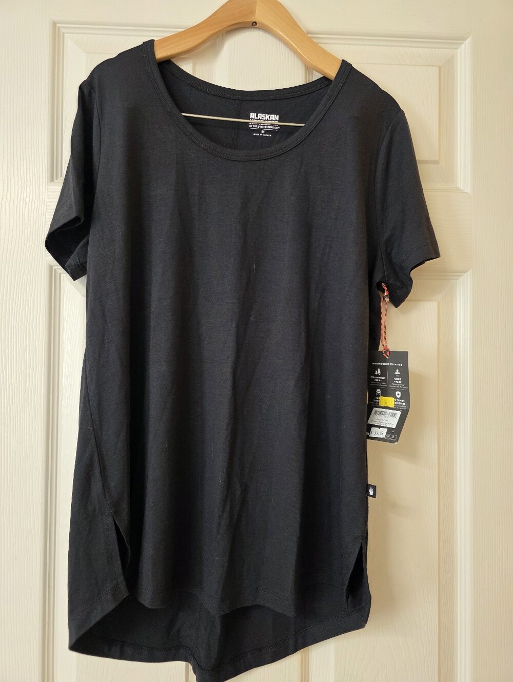 Alaskan Hardgear Black Short Sleeve Scoop Neck Women's Top